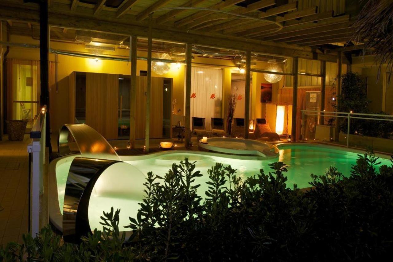 Park Hotel Kursaal Misano Adriatico Kültér fotó