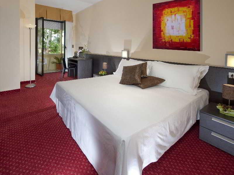 Park Hotel Kursaal Misano Adriatico Kültér fotó