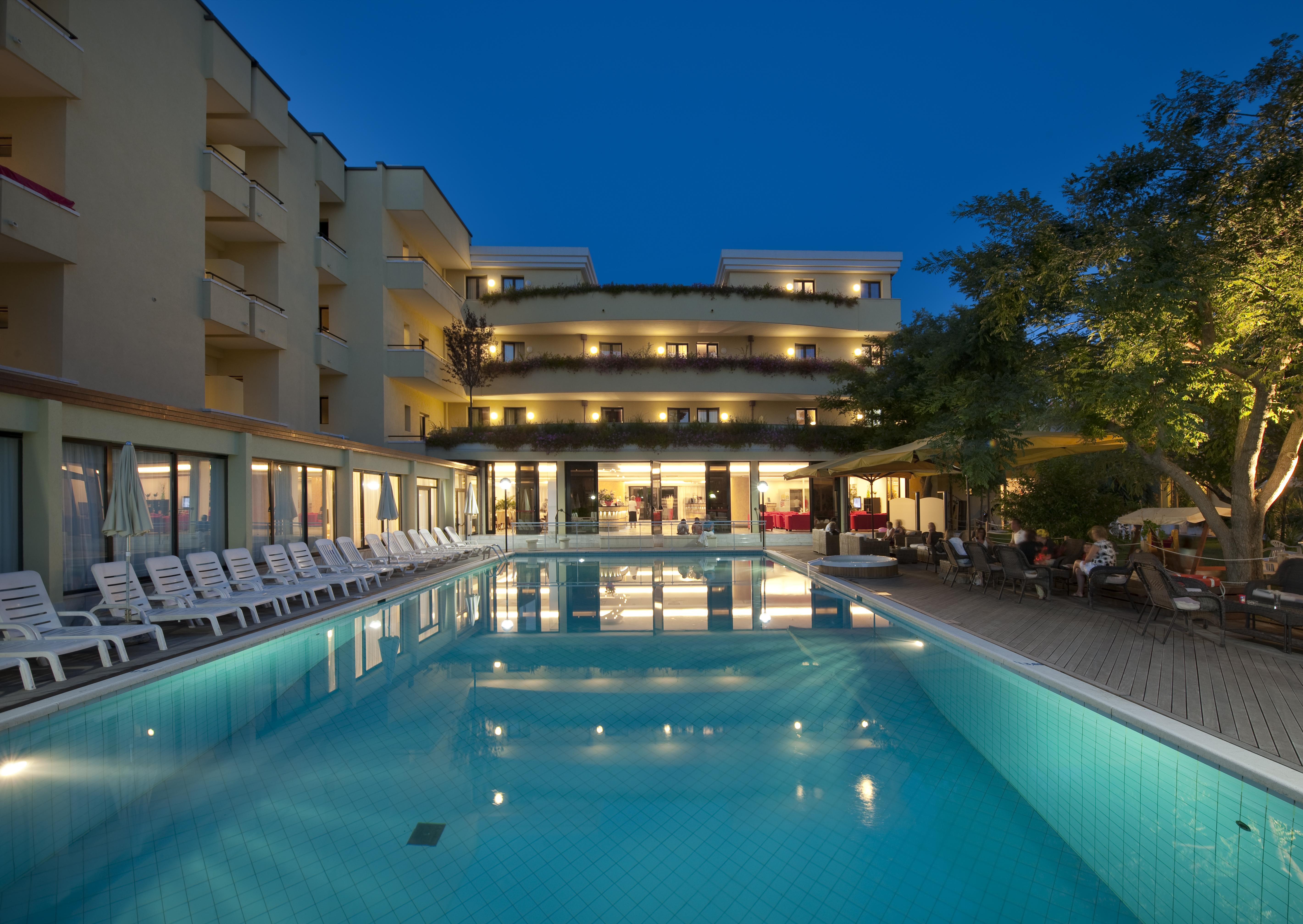 Park Hotel Kursaal Misano Adriatico Kültér fotó