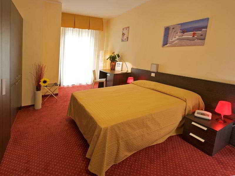 Park Hotel Kursaal Misano Adriatico Kültér fotó