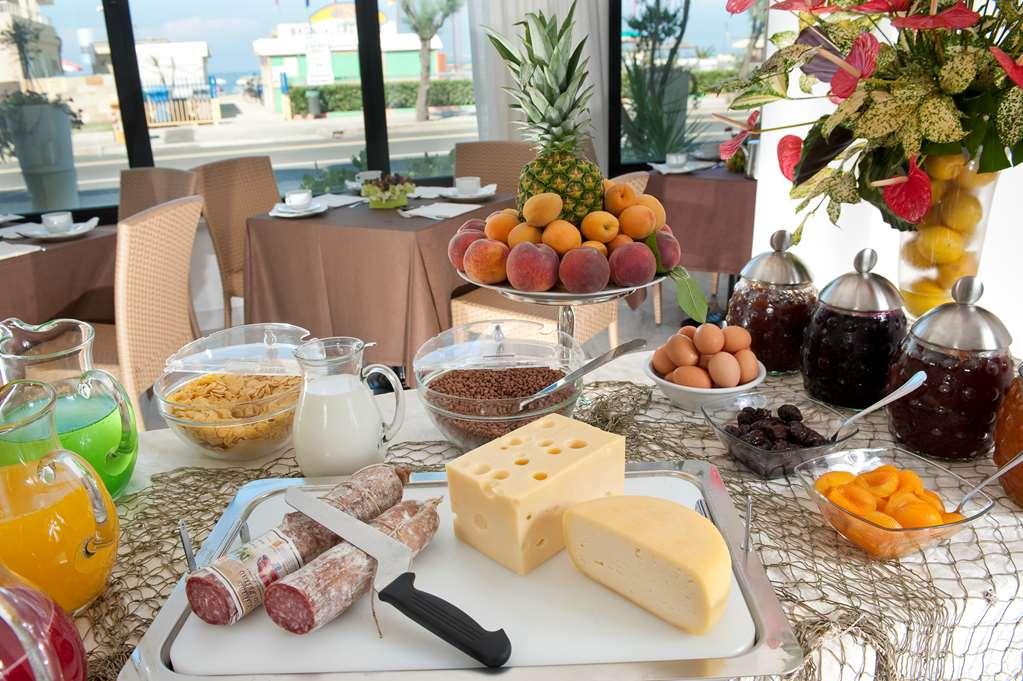 Park Hotel Kursaal Misano Adriatico Étterem fotó