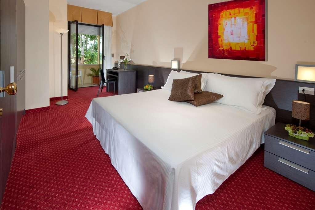 Park Hotel Kursaal Misano Adriatico Szoba fotó